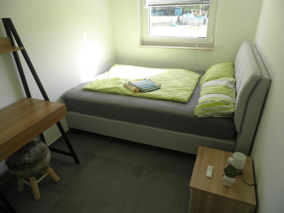 Rockys Ferienwohnung Zwenkau Exterior photo